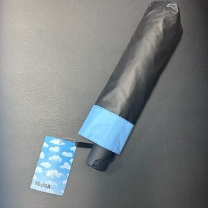 MOMA mini sky umbrella